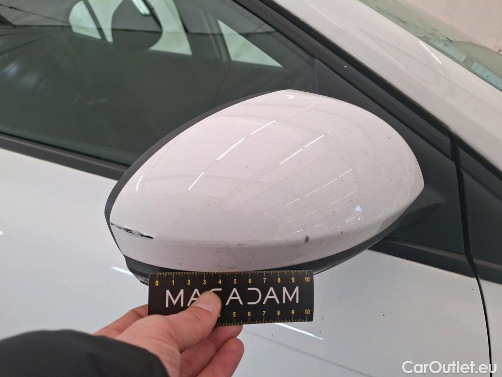  Renault  Megane  IV Berline 5pt. Société Air Nav 1.5 dCi 90CV BVM6 E6 #21