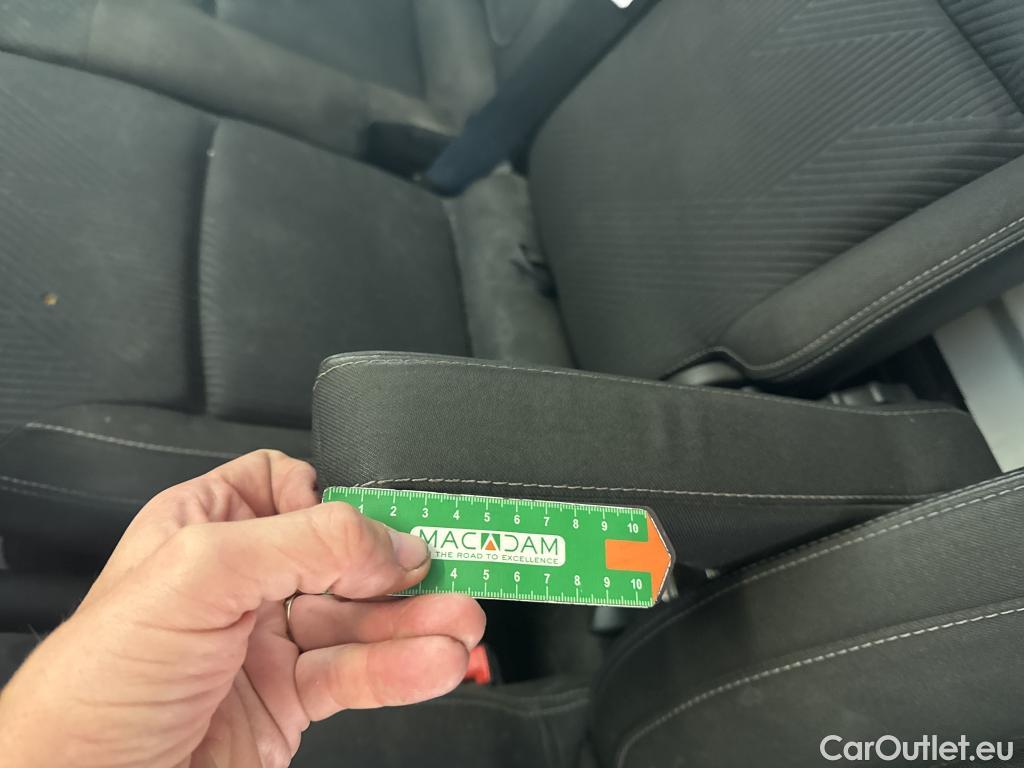  Renault  Trafic RENAULT  VU 4p Fourgon FG GCFL1H1 1200 dCi95 Stop&Start E6 #33