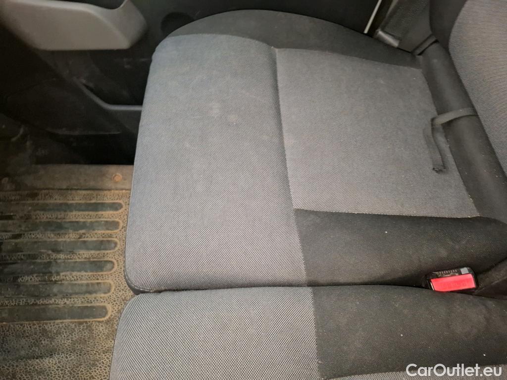  Renault  Master  III Fourgon L2H2 3 5 Grand Confort dCi 130CV BVM6 E6 #46