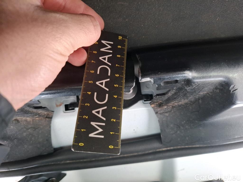  Renault  Megane RENAULT Mégane Berline 5p Berline Business TCe 115 FAP #13