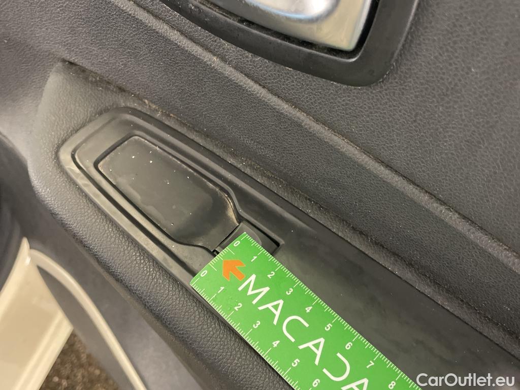  Renault  Captur RENAULT  5p Crossover Business TCe 90 #9