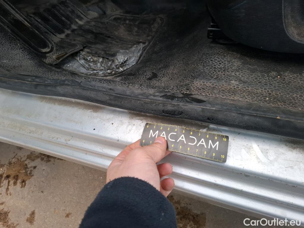  Renault  Kangoo RENAULT  Express VU 4p Fourgonnette Gd Volume Confort 1.5 dCi 90 #29