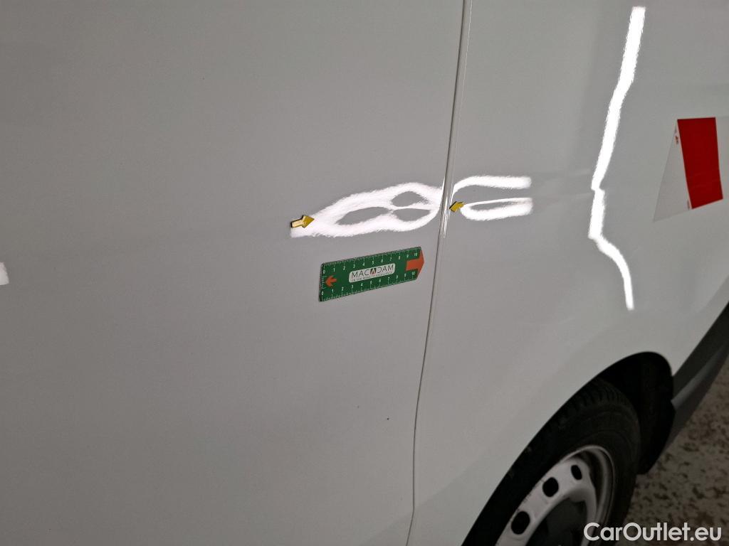  Renault  Trafic  Furgon L1H1 1200 Confort 1.6 dCi 145CV BVM6 E6 #9