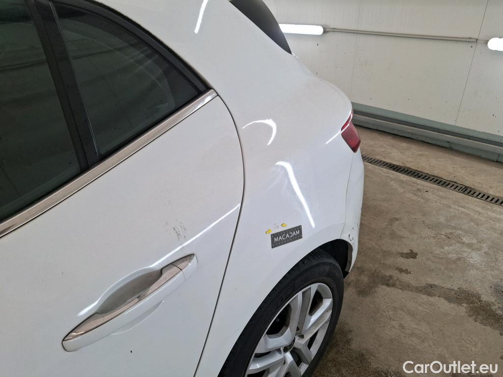  Renault  Megane RENAULT Mégane Berline 5p Berline Business TCe 115 FAP #29