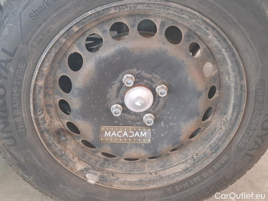  Renault  Clio RENAULT  Société VU 5p Berline Air Medianav dCi 90 #35