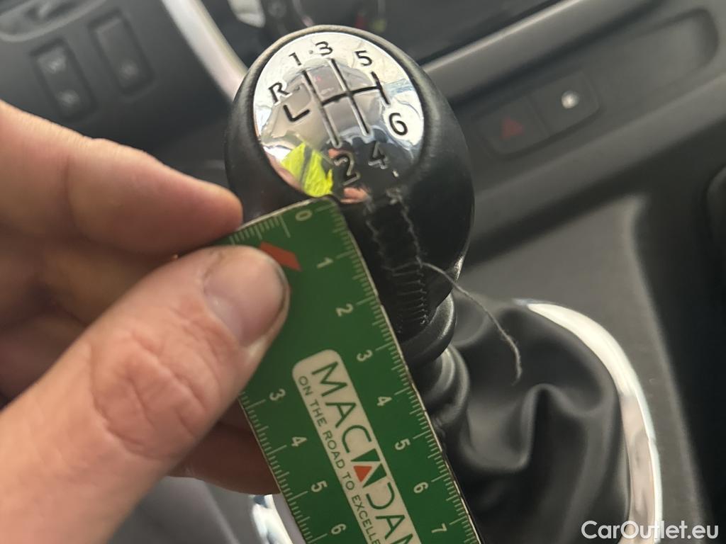  Renault  Trafic RENAULT  VU 4p Fourgon FG GCFL1H1 1200 dCi95 Stop&Start E6 #42