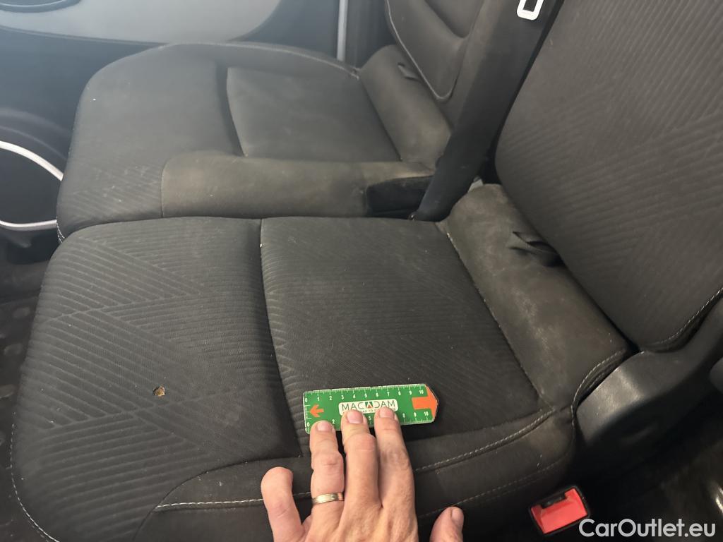  Renault  Trafic RENAULT  VU 4p Fourgon FG GCFL1H1 1200 dCi95 Stop&Start E6 #32