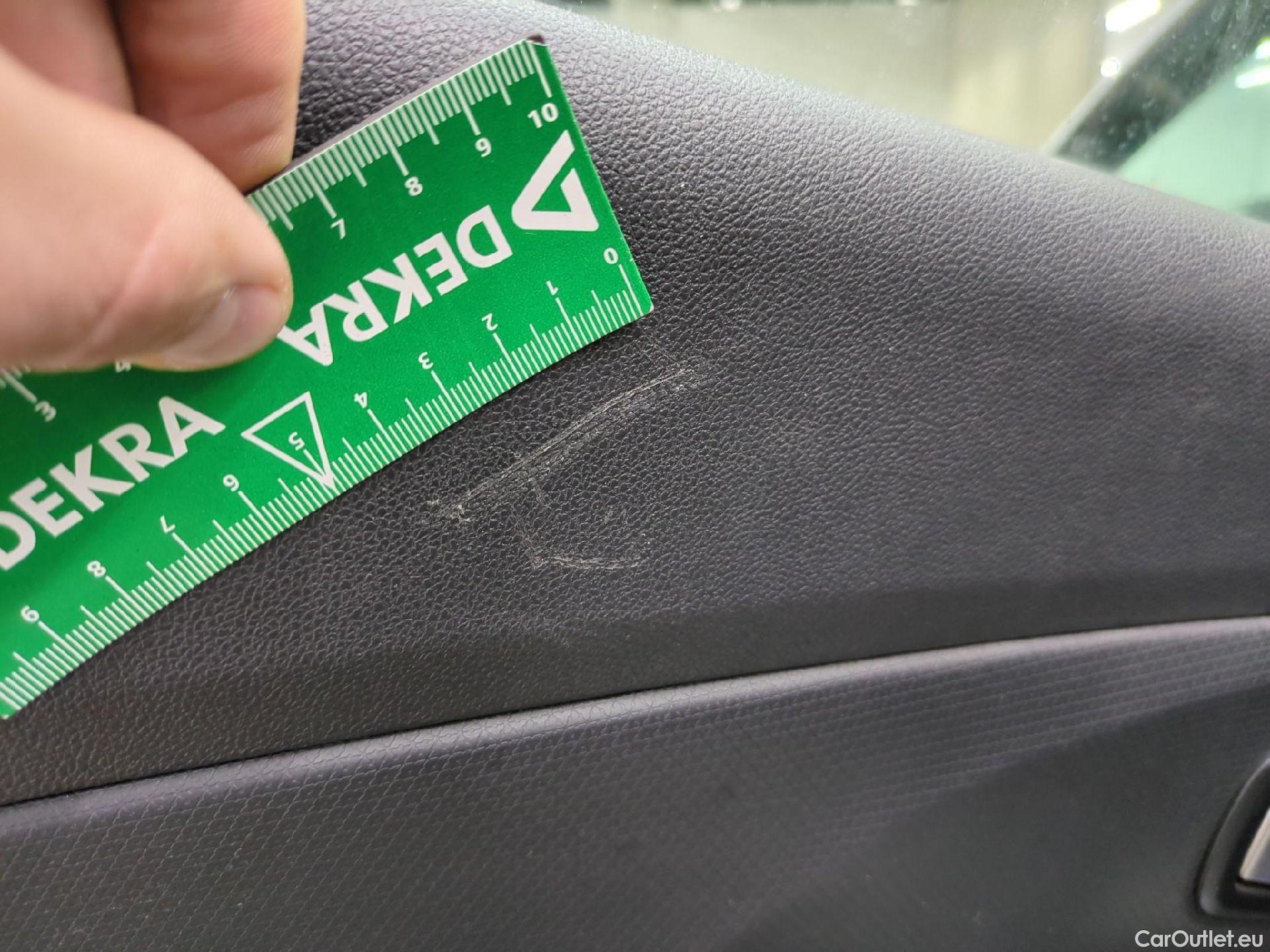  Renault  Clio  IV Air 1.5 dCi 75CV BVM5 E6 #8