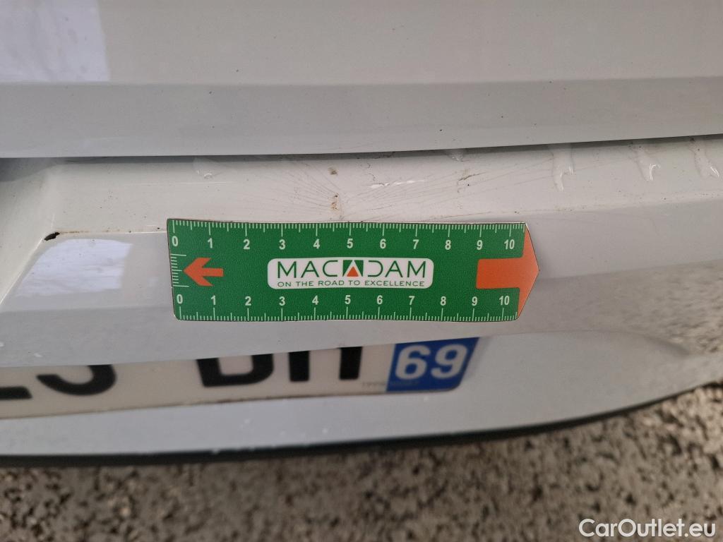  Renault  Megane  IV Berline 5pt. Société Air Nav 1.5 dCi 90CV BVM6 E6 #4