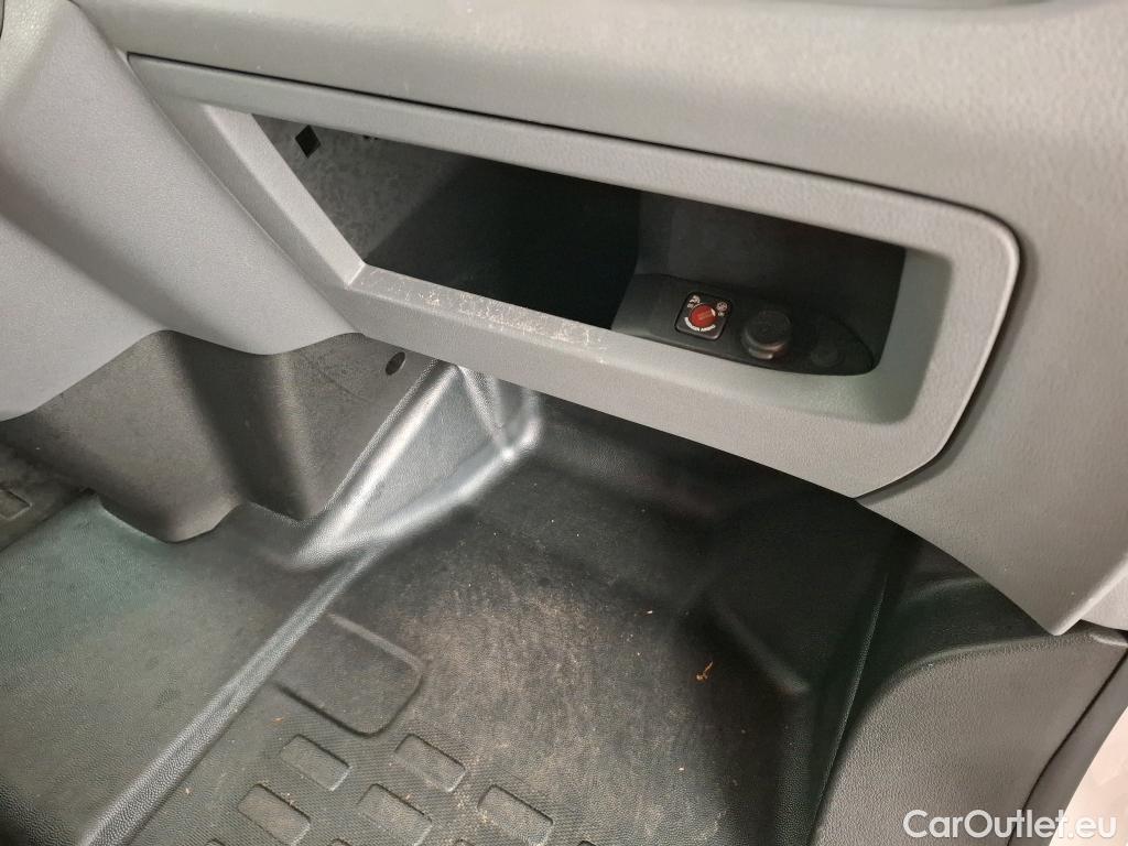  Peugeot  Expert PEUGEOT  / 2016 / 4P / Fourgon tôlé 2.0 BLUEHDI 120 S&S CAB APP STD PREMIUM #3