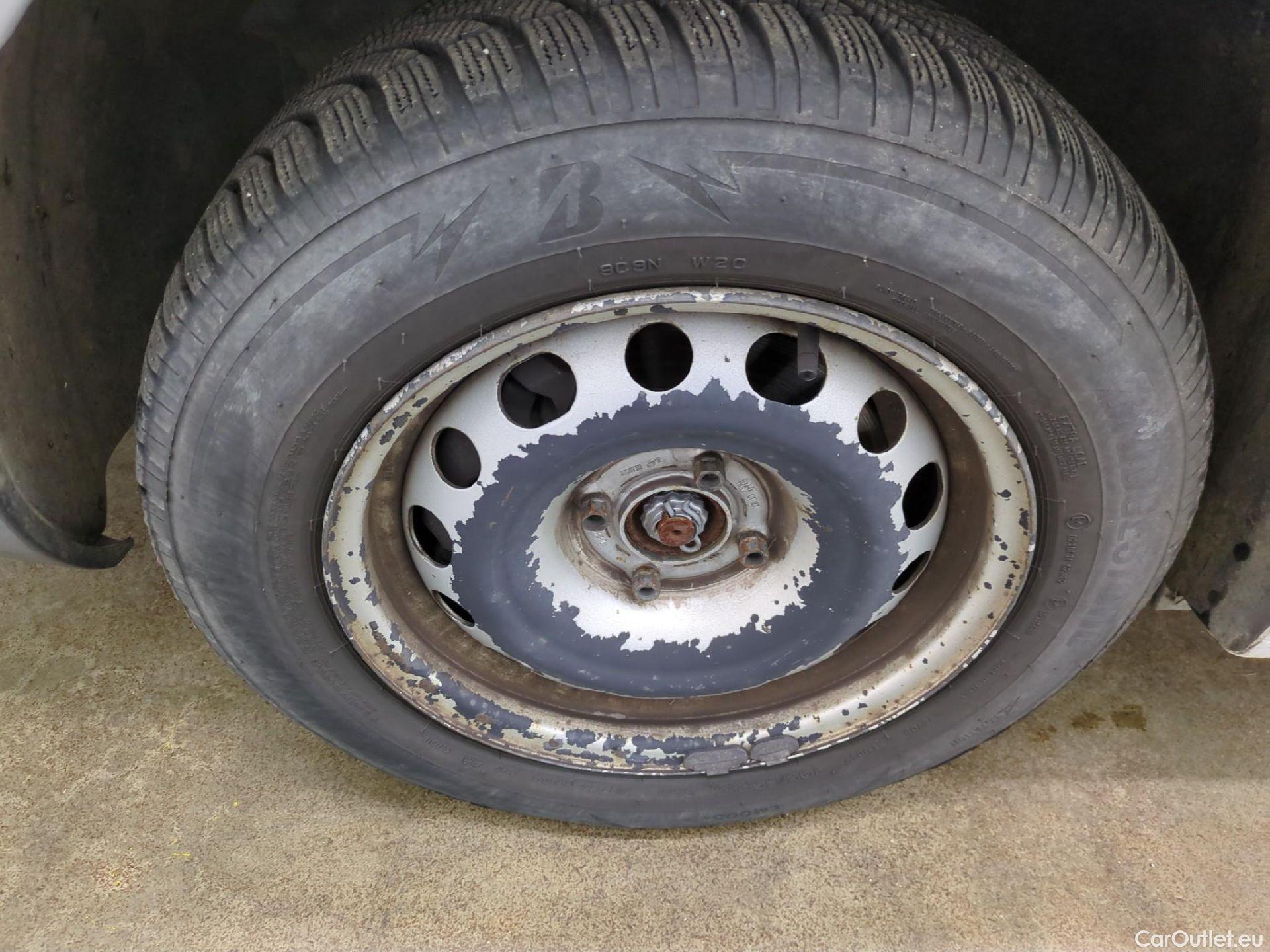  Citroen  Berlingo  Fourgon Club L1 (Court) 1.6 BlueHDi 100CV BVM5 E6 #13