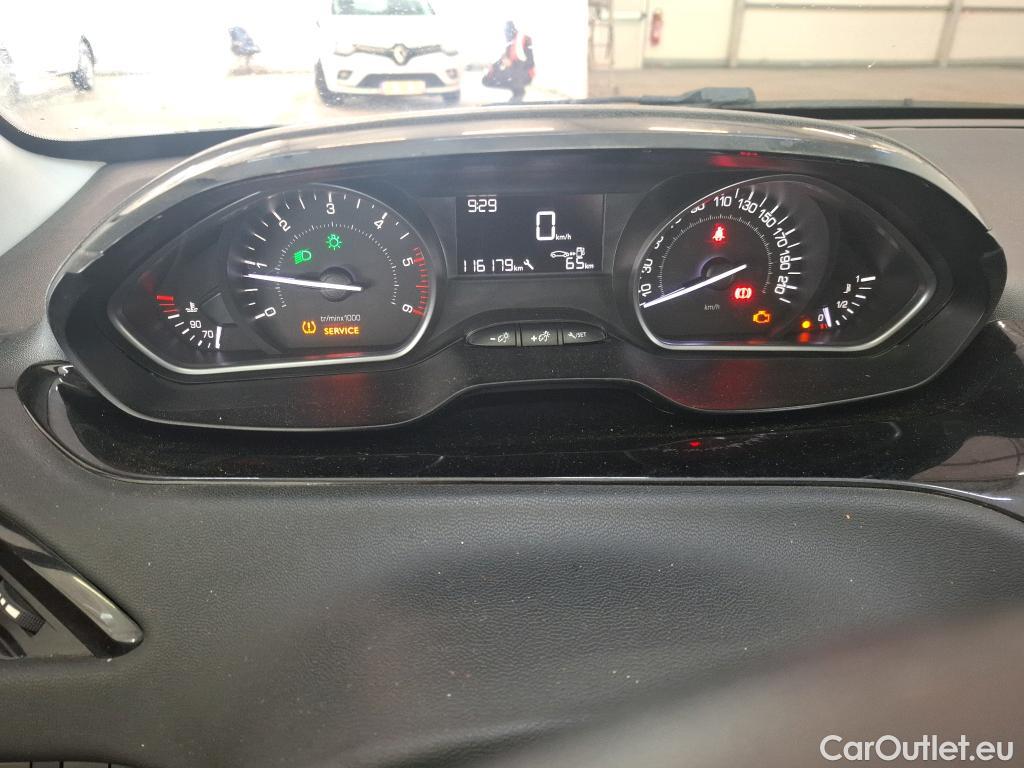  Peugeot  208 PEUGEOT  Affaire VU 5p Berline 1.6 BlueHDi 75 PACK CLIM #53