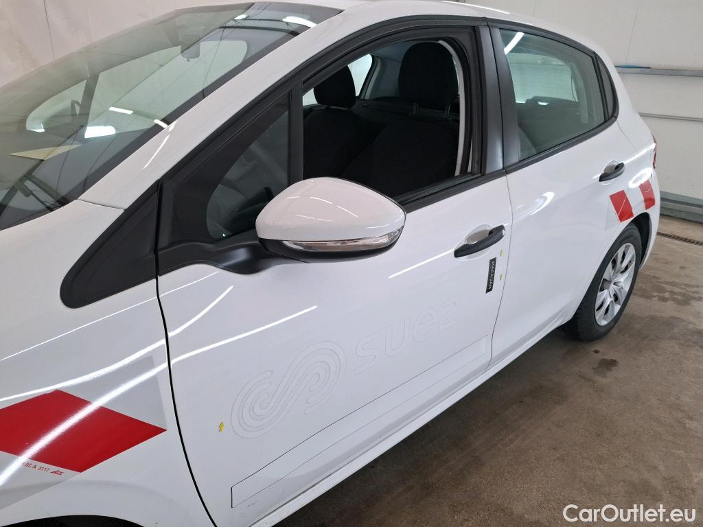  Peugeot  208  Affaire Premium 1.6 HDi 75CV BVM5 E6 #1