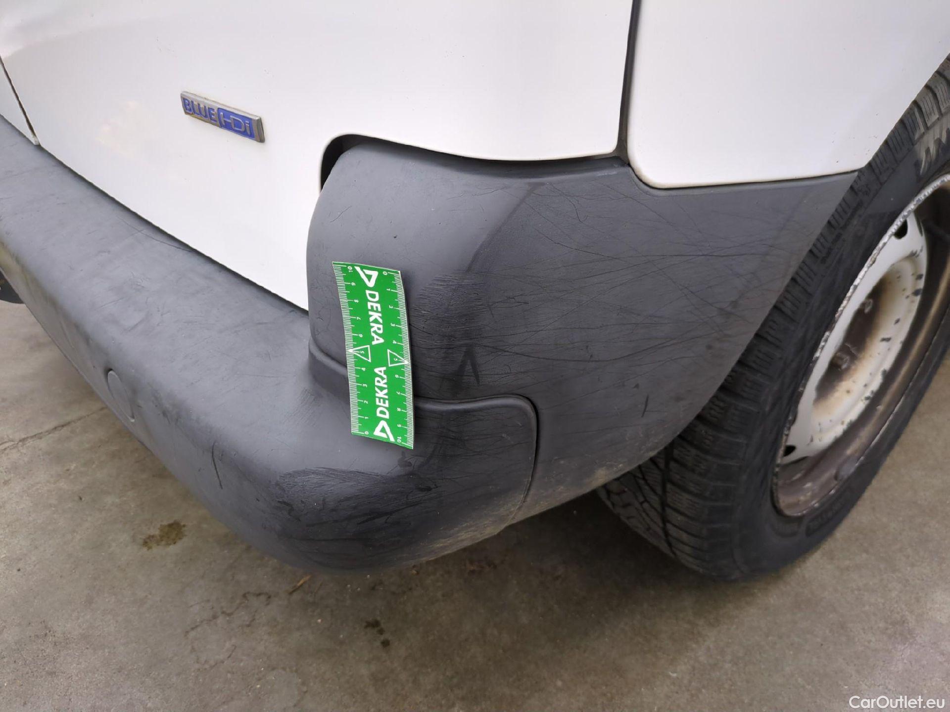  Citroen  Berlingo  Fourgon Club L1 (Court) 1.6 BlueHDi 100CV BVM5 E6 #52