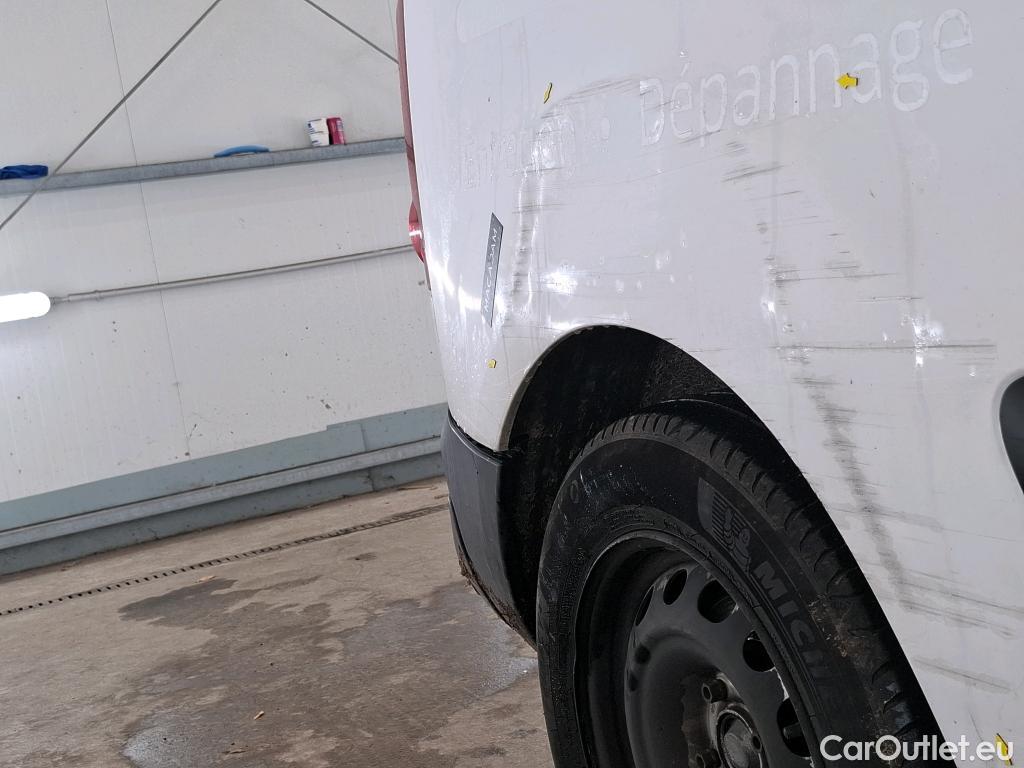  Citroen  Berlingo  Fourgon Club L1 (Court) 1.6 BlueHDi 75CV BVM5 E6 #2