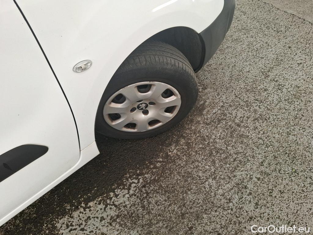  Peugeot  Partner  L1 Premium Pack 1.6 HDi 100CV BVM5 E6 #8