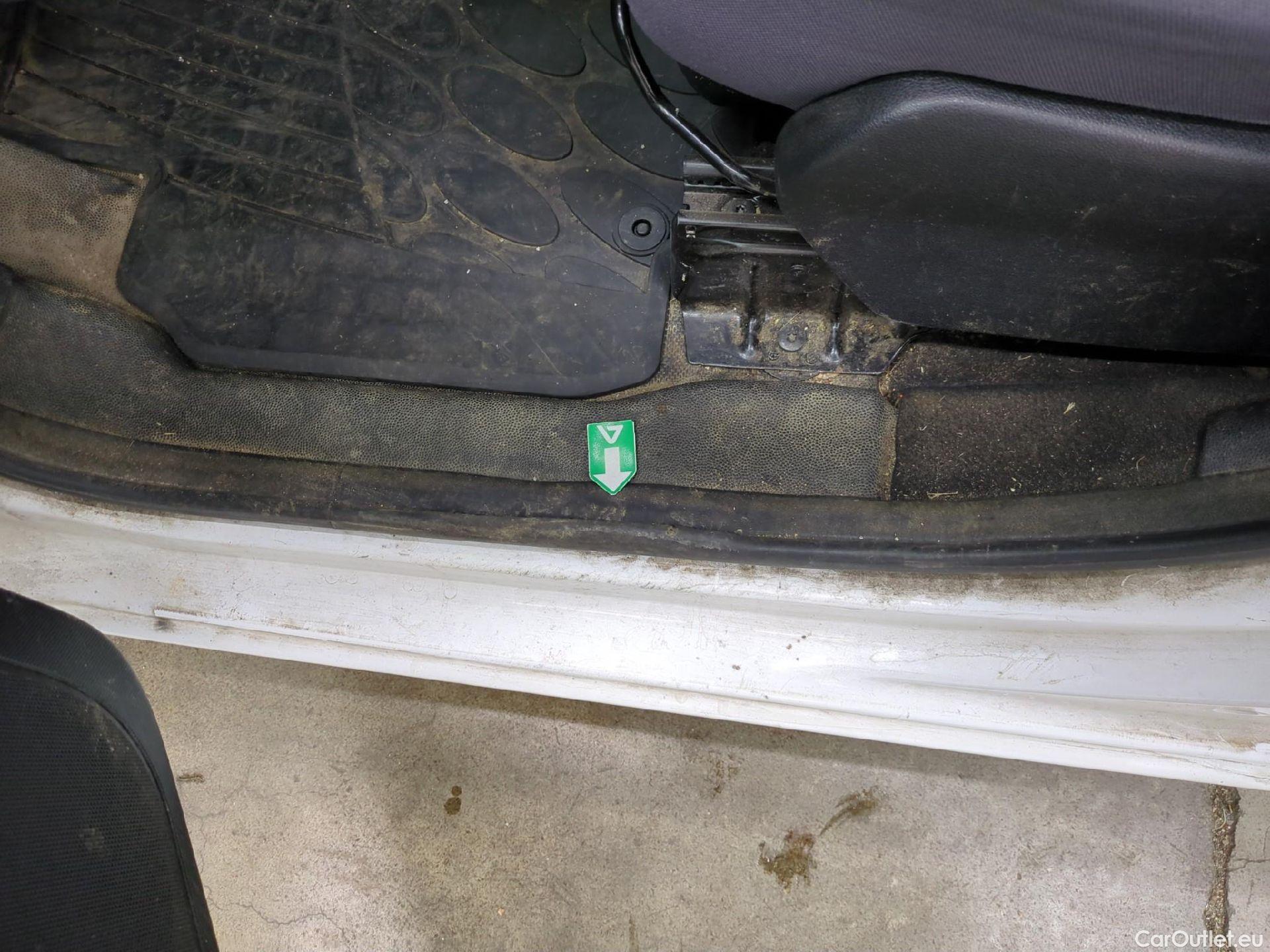  Citroen  Berlingo  Fourgon Club L1 (Court) 1.6 BlueHDi 100CV BVM5 E6 #3