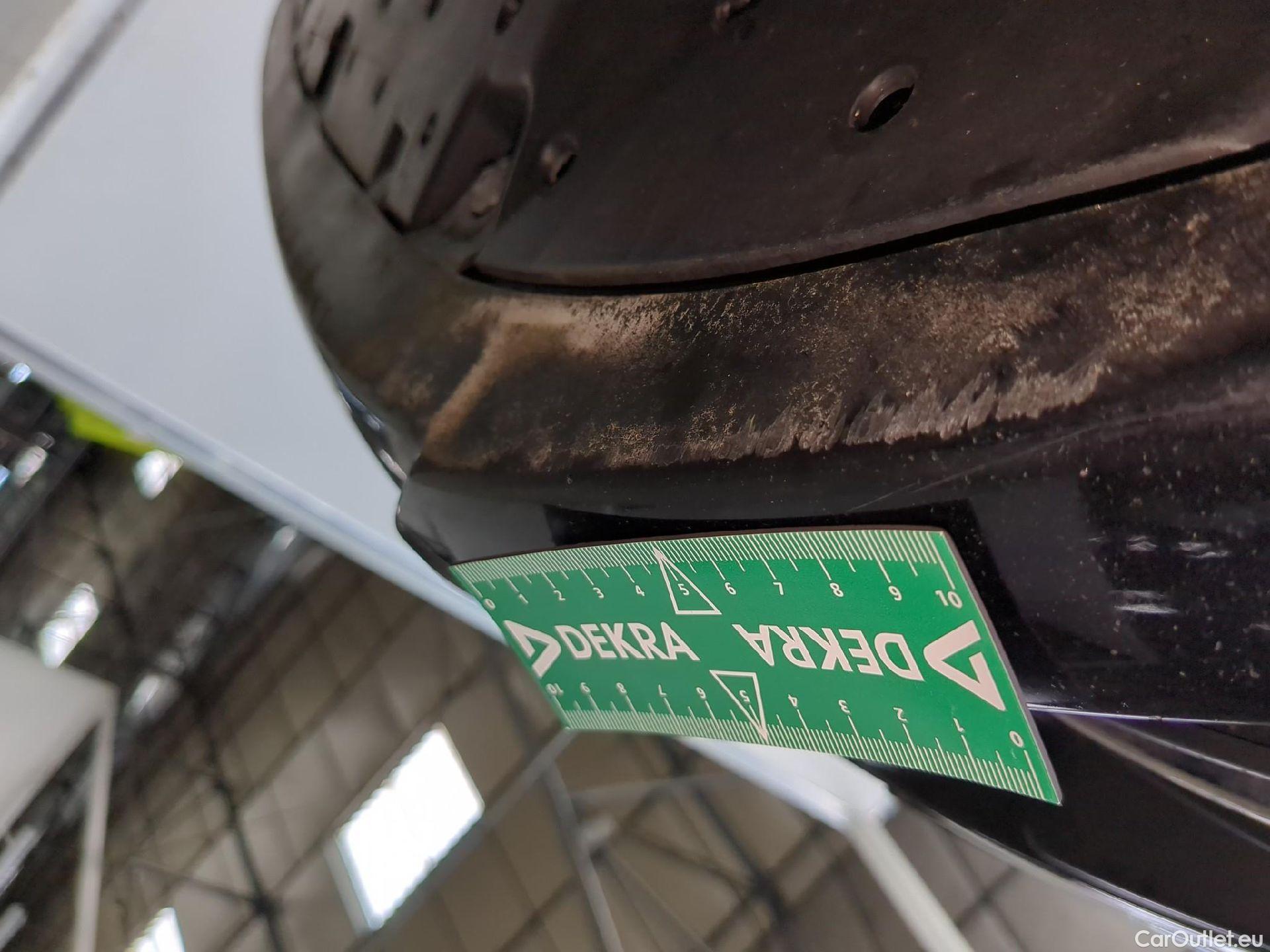  Peugeot  308  Premium Pack 1.5 HDI 100CV BVM6 E6dT #17