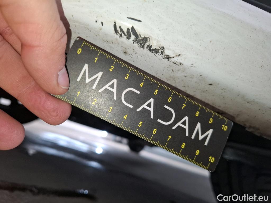  Peugeot  208  Affaire Premium 1.6 HDi 75CV BVM5 E6 #5