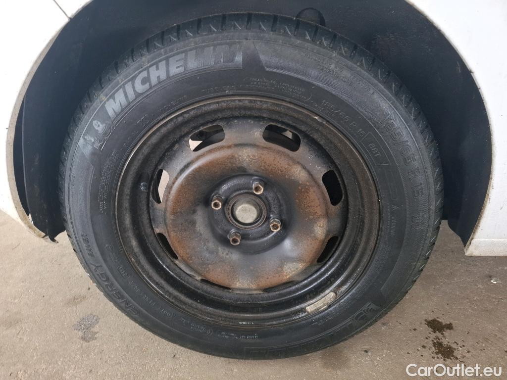  Peugeot  208 PEUGEOT  Affaire VU 5p Berline 1.6 BlueHDi 75 PACK CLIM #44