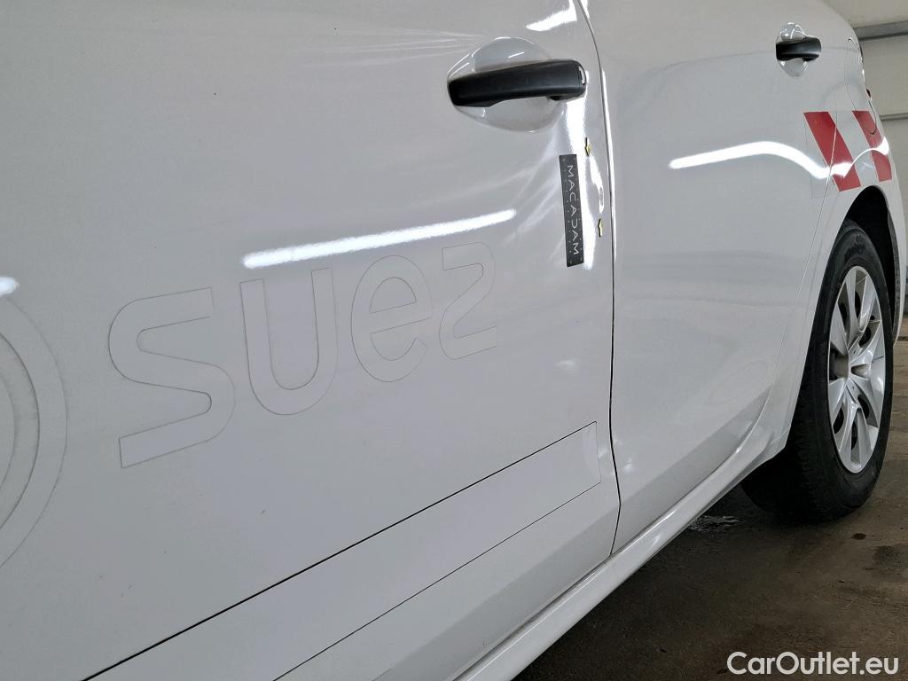  Peugeot  208  Affaire Premium 1.6 HDi 75CV BVM5 E6 #2