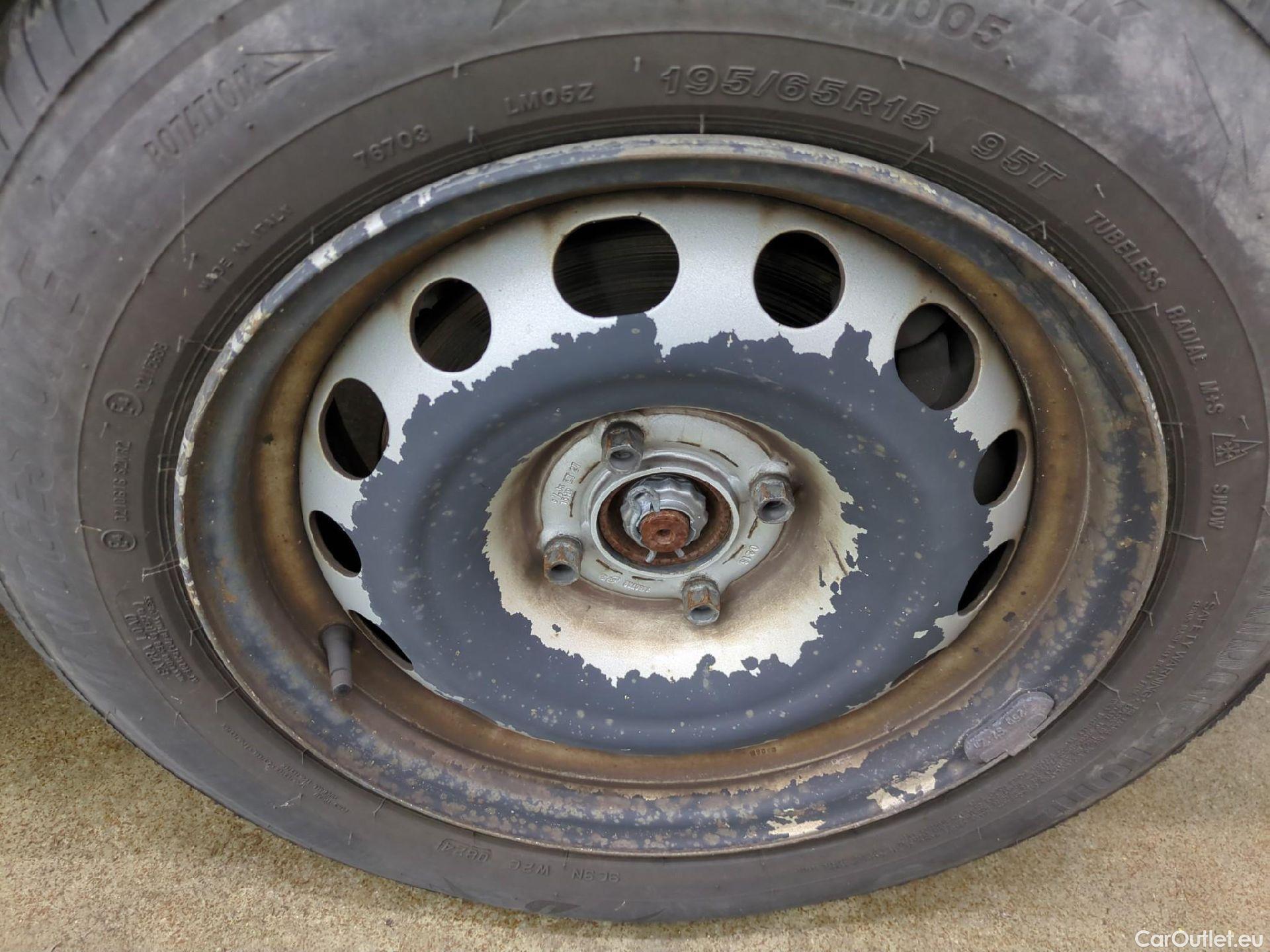  Citroen  Berlingo  Fourgon Club L1 (Court) 1.6 BlueHDi 100CV BVM5 E6 #12