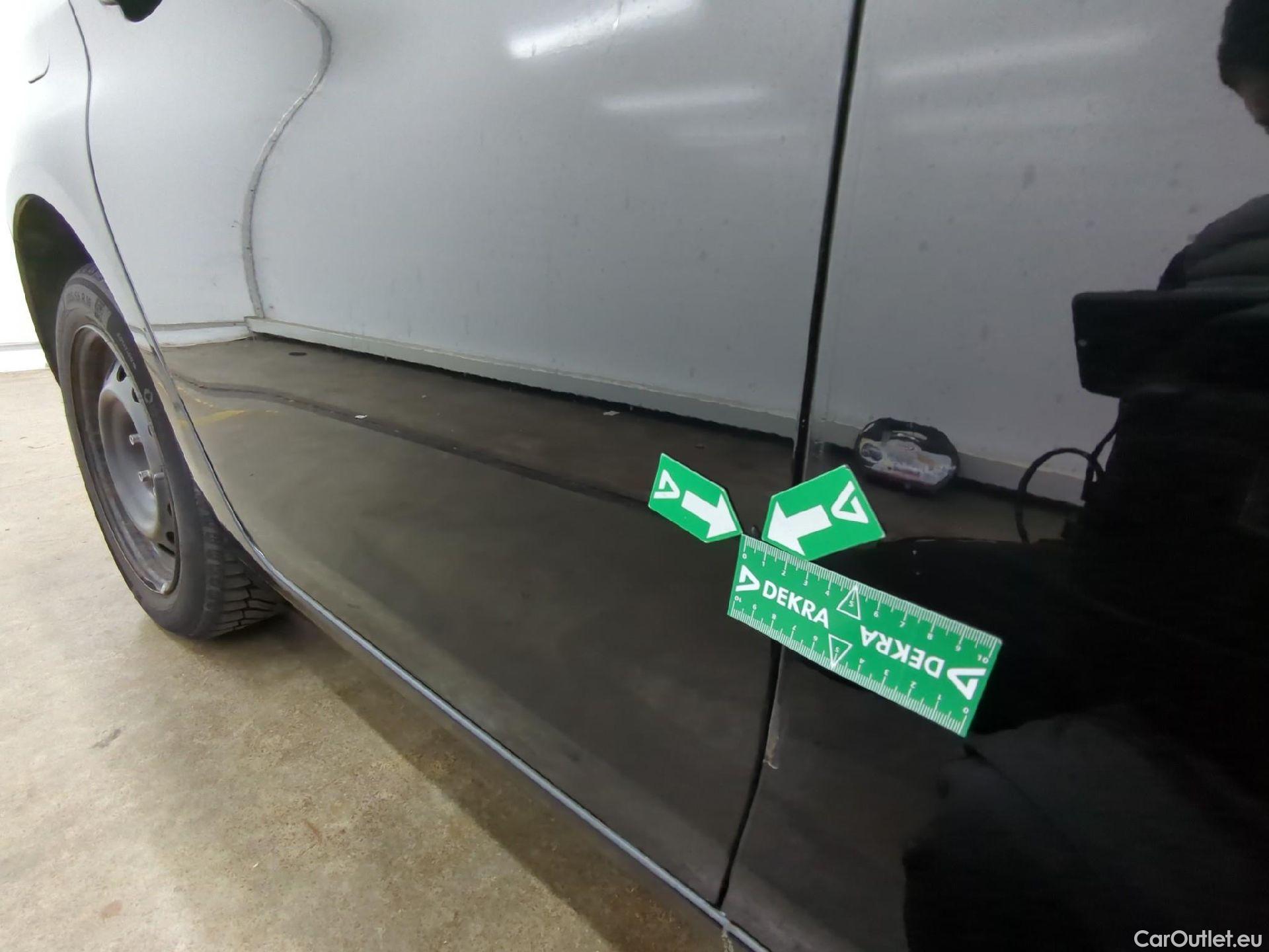  Peugeot  308  Premium Pack 1.5 HDI 100CV BVM6 E6dT #11