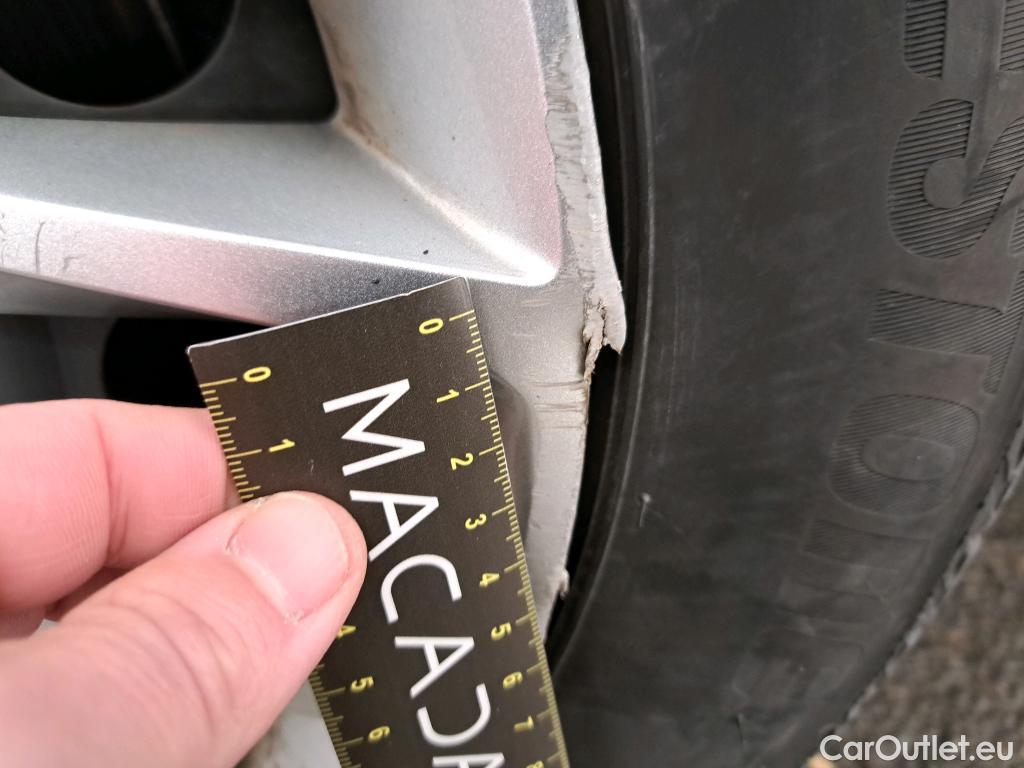  Peugeot  308  Premium Pack 1.6 HDi 100CV BVM5 E6 #33