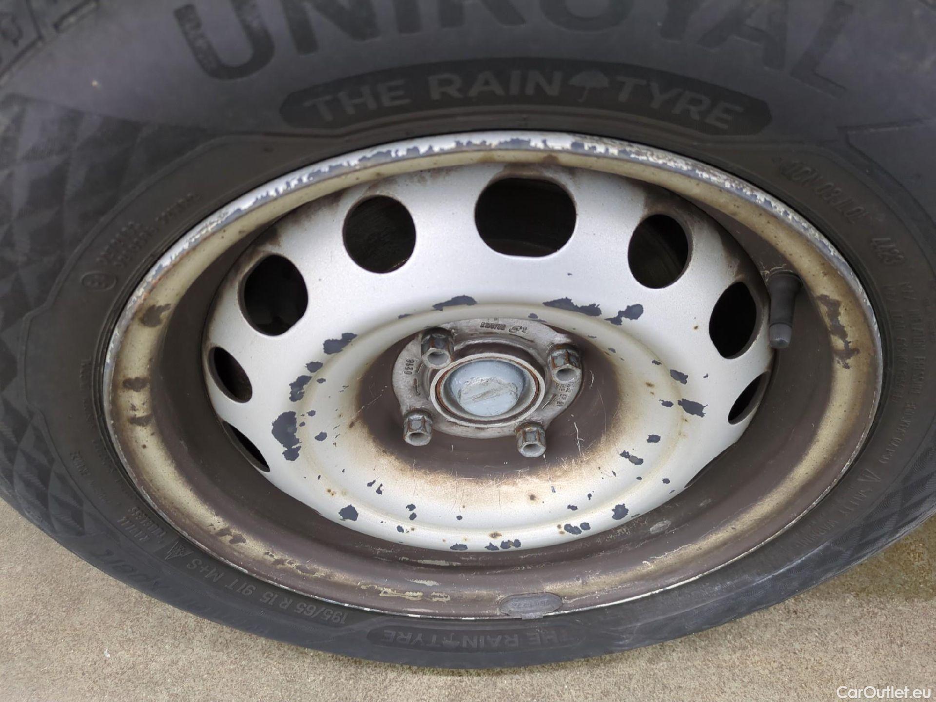  Citroen  Berlingo  Fourgon Club L1 (Court) 1.6 BlueHDi 100CV BVM5 E6 #18