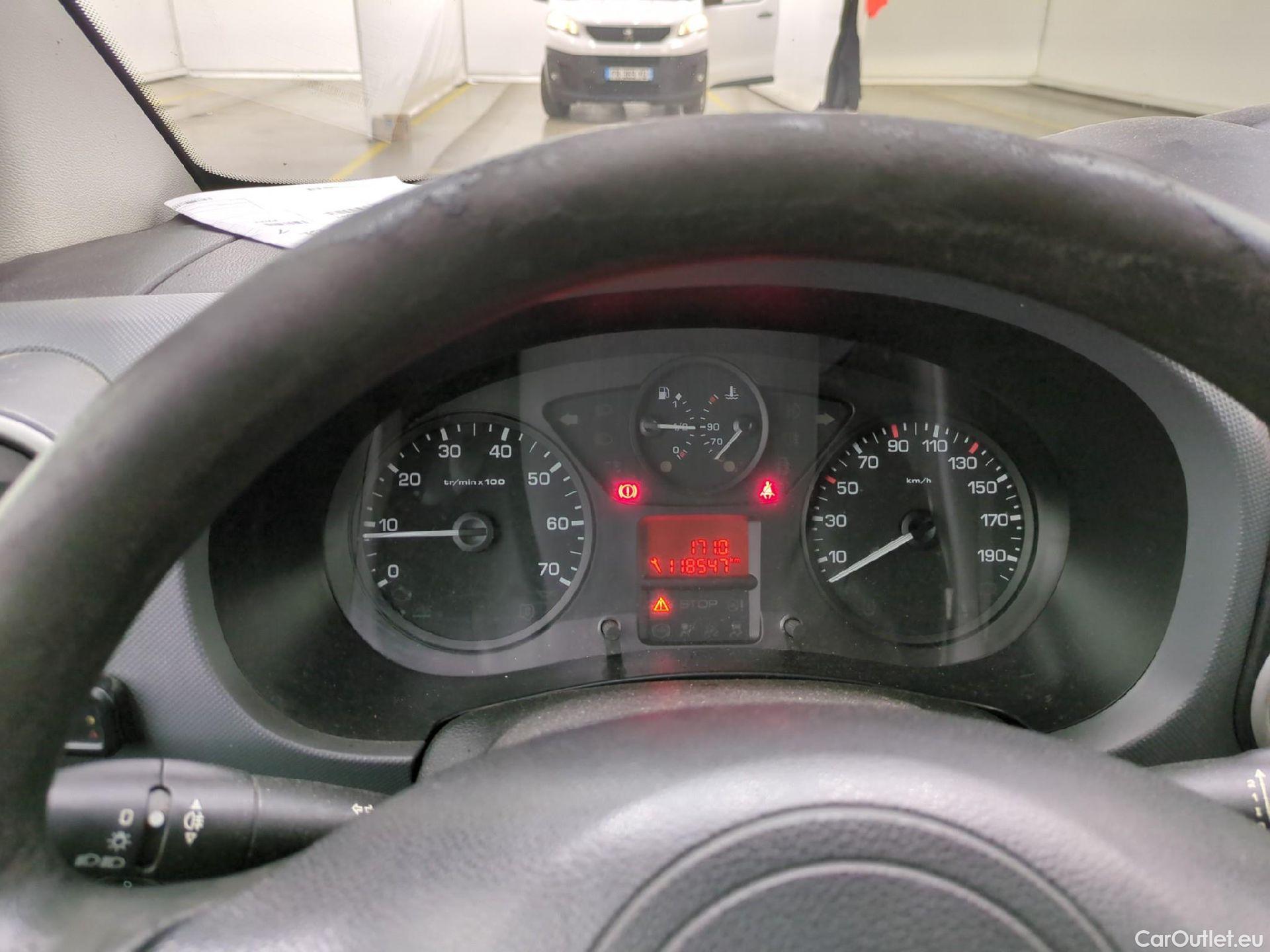  Citroen  Berlingo  Fourgon Club L1 (Court) 1.6 BlueHDi 100CV BVM5 E6 #10