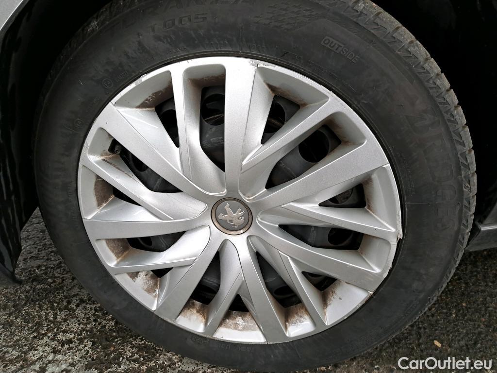  Peugeot  308  Premium Pack 1.6 HDi 100CV BVM5 E6 #32