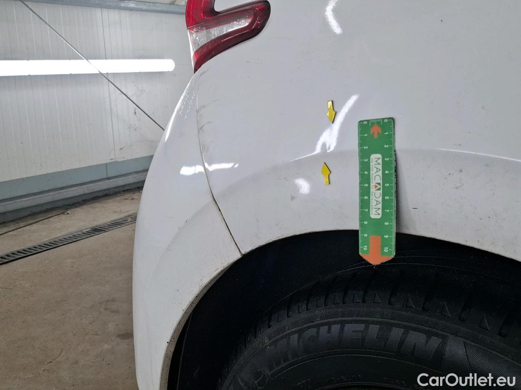  Peugeot  208 PEUGEOT  Affaire VU 5p Berline 1.6 BlueHDi 75 PACK CLIM #31