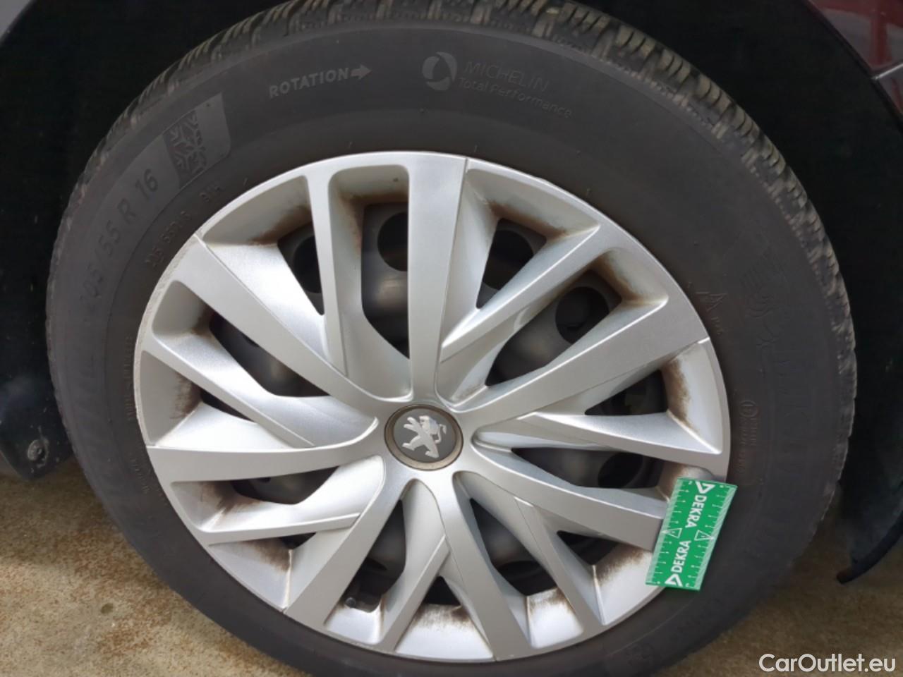  Peugeot  308  Premium Pack 1.5 HDI 100CV BVM6 E6dT #3