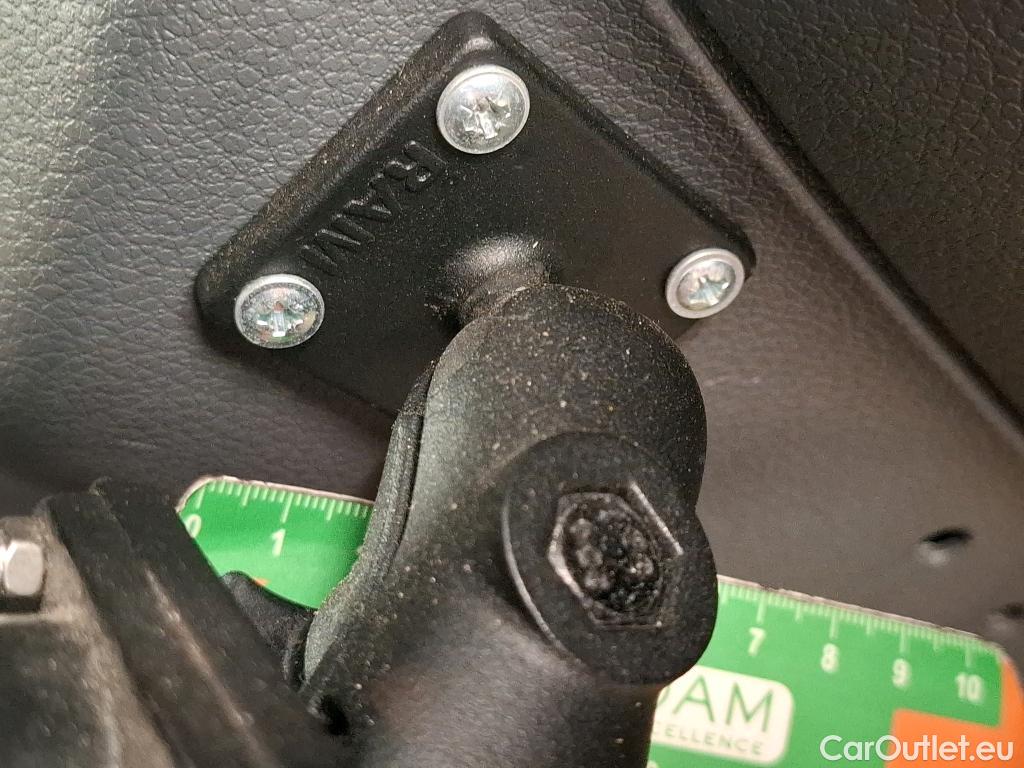  Citroen  Jumpy  Fourgon Club XL 2.0 BlueHDi 120CV BVM6 E6dT #9