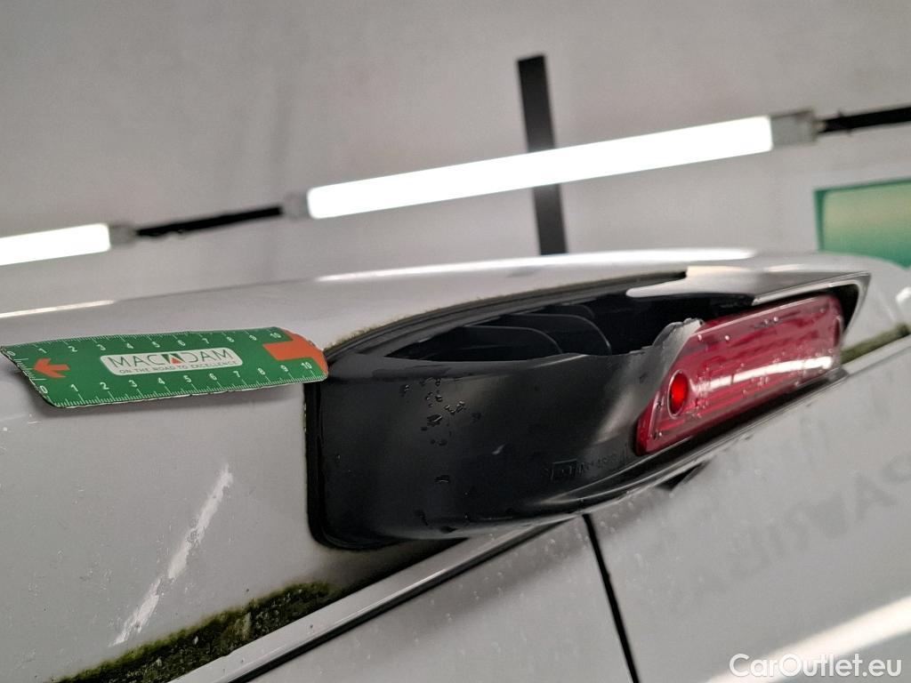  Fiat  Ducato FIAT   2014  4P  Fourgon tôlé 30 M H2 23 Multijet 120 Pack Pro Nav #2