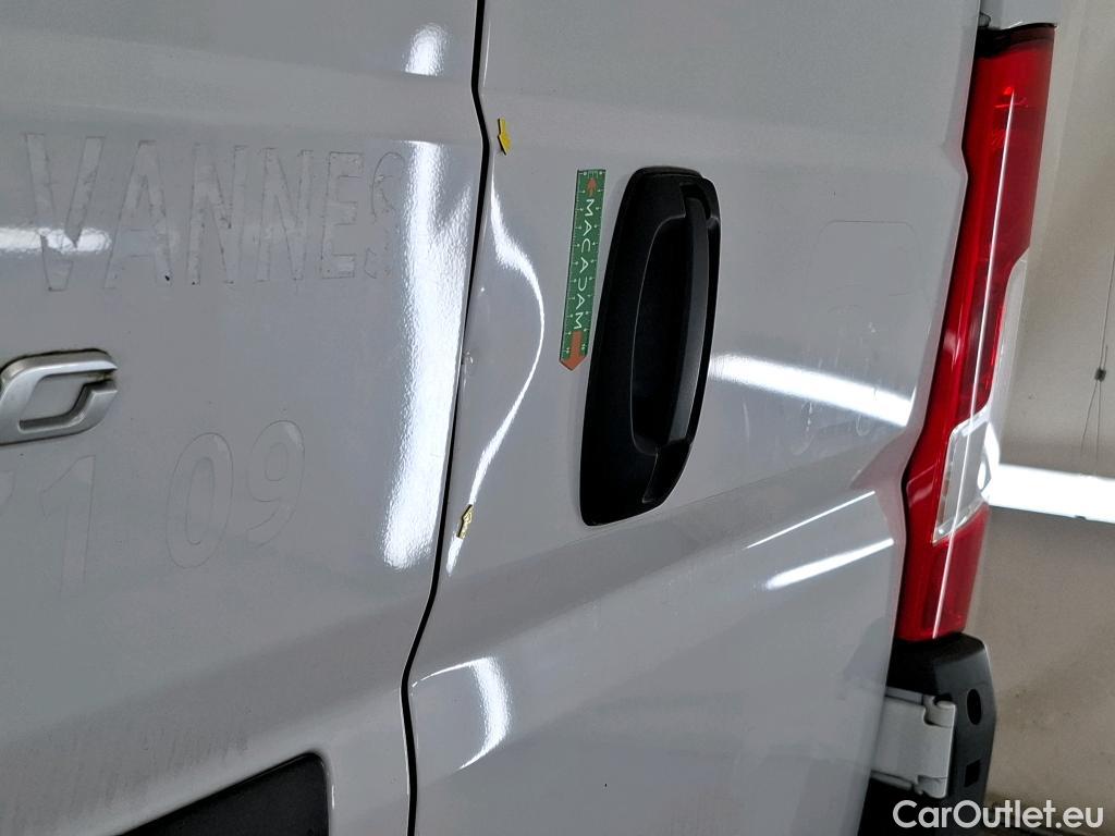  Fiat  Ducato FIAT  / 2014 / 4P / Fourgon tôlé MH2 3T 120ch Easy Pro #4