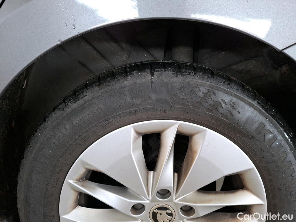  Skoda  Octavia  Break Business 2.0 TDI 115CV BVM6 E6d #42