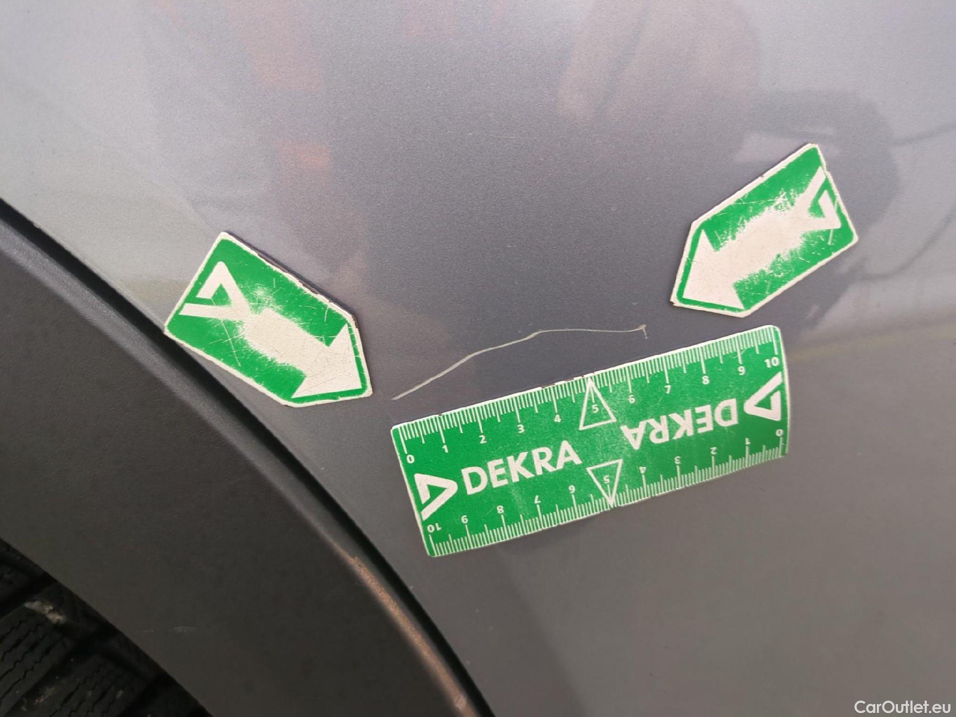  KIA  XCeed KIA  / 2019 / 5P / Crossover 1.6 GDI ISG ISG PHEV ACTIVE BUS DCT6 #39