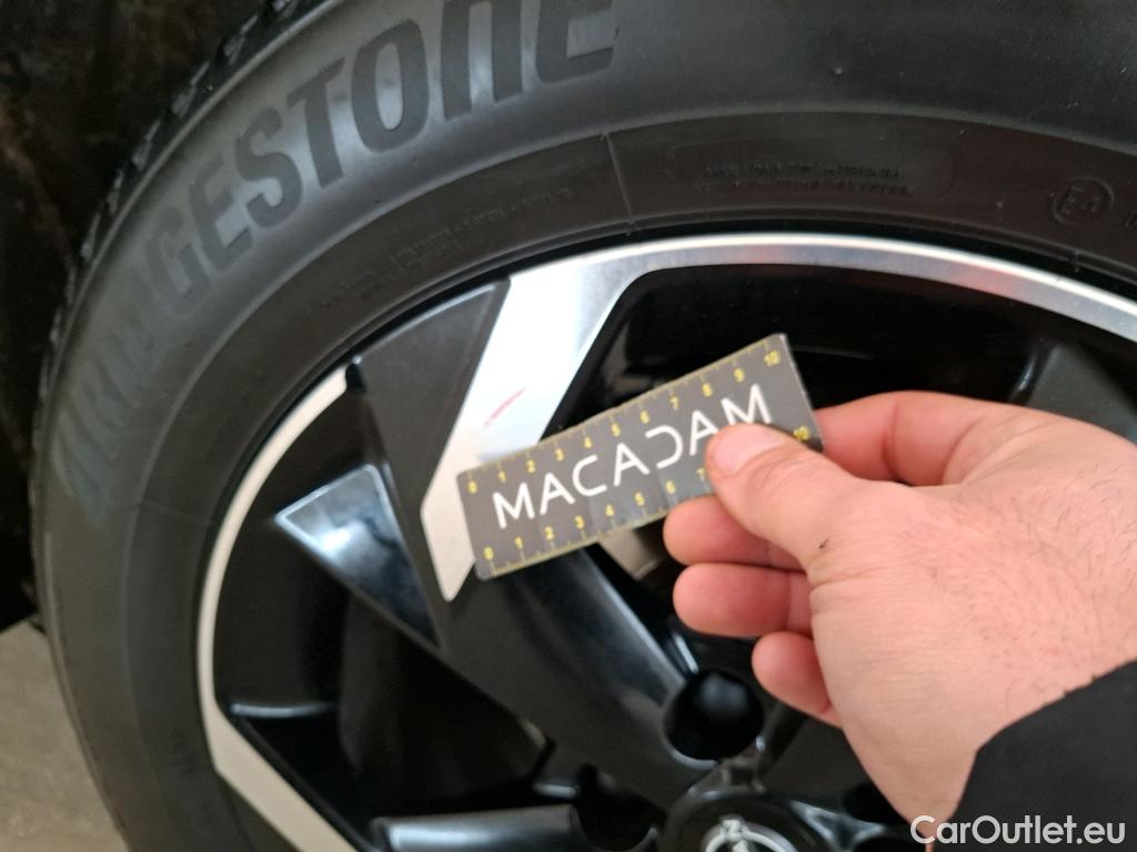  Nissan  Juke NISSAN  / 2019 / 5P / Crossover Hybrid 143 Business+ #26