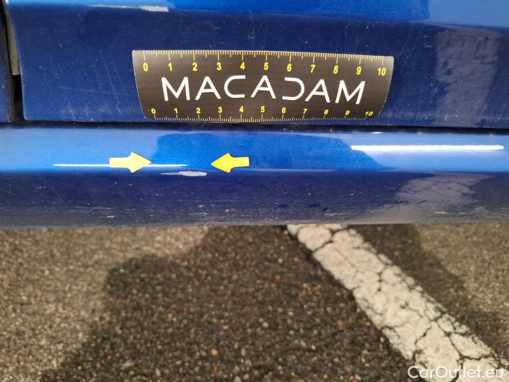  Renault  Megane  IV Berline 5 ptes. Techno 1.5 dCi 115CV BVA7 E6d #40