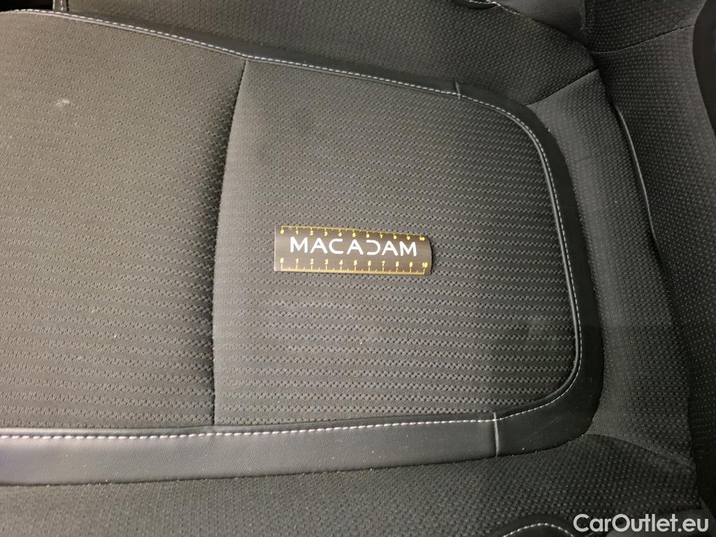  Renault  Megane  IV Berline 5 ptes. Techno 1.5 dCi 115CV BVA7 E6d #26