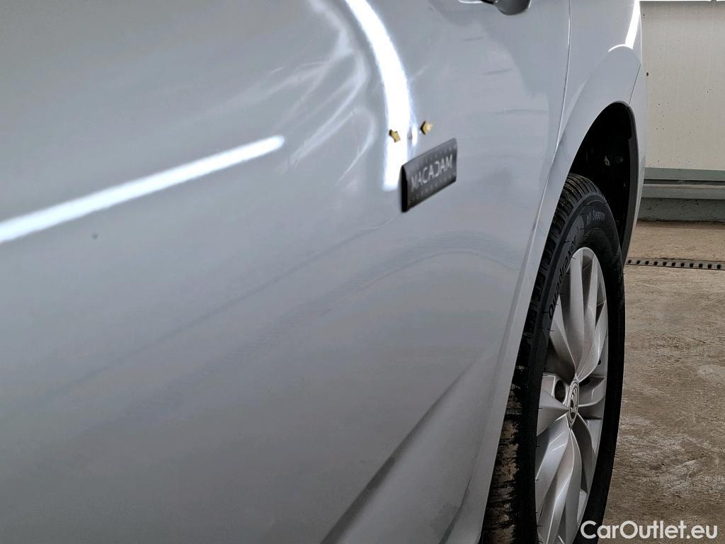  Skoda  KAMIQ SKODA  / 2019 / 5P / SUV 1.0 TSI 110ch DSG7 Business #8