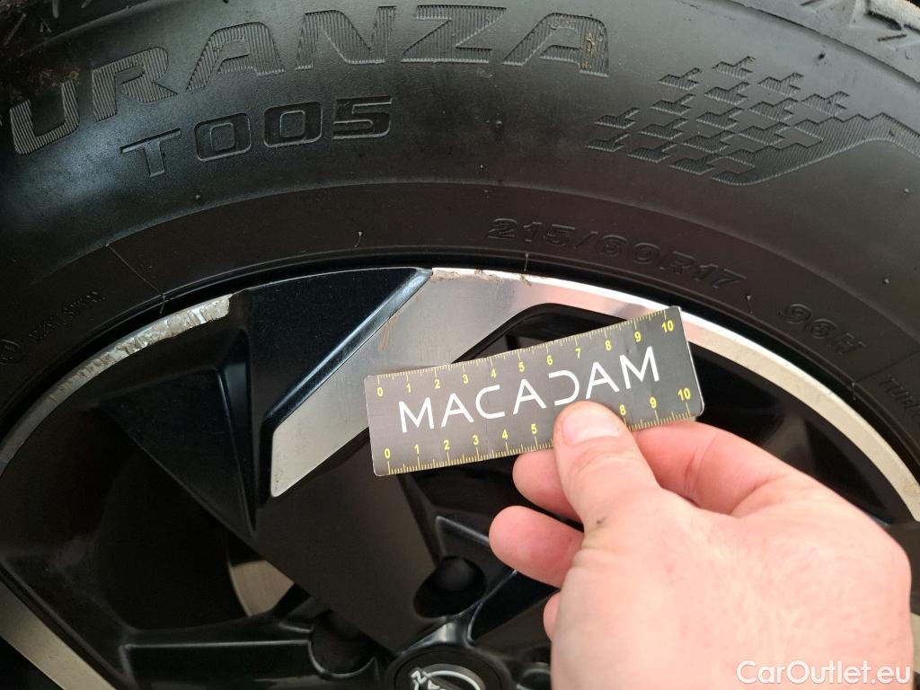  Nissan  Juke NISSAN  / 2019 / 5P / Crossover Hybrid 143 Business+ #30