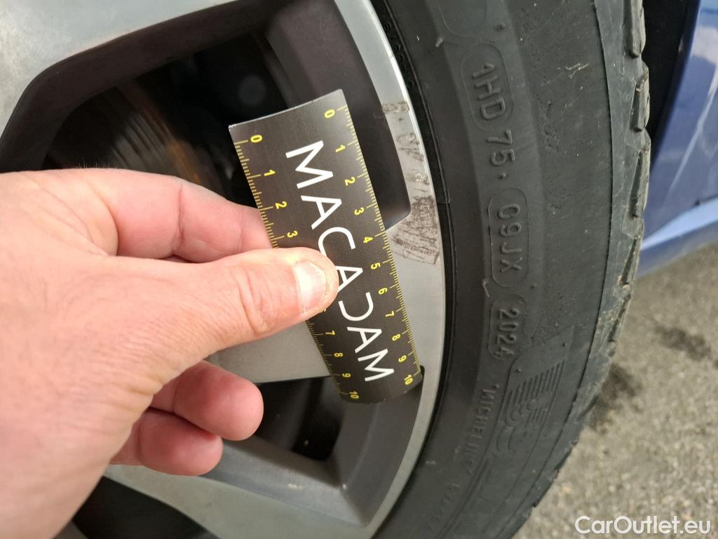  Renault  Megane  IV Berline 5 ptes. Techno 1.5 dCi 115CV BVA7 E6d #30