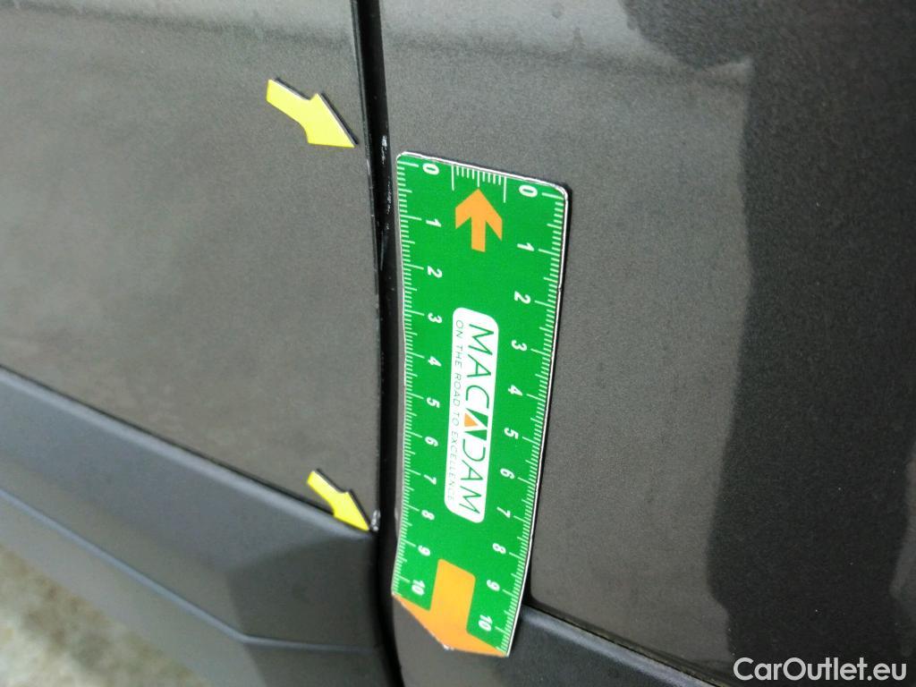  Peugeot  2008  Active Business 1.2 PureTech 130CV BVA8 E6d #6