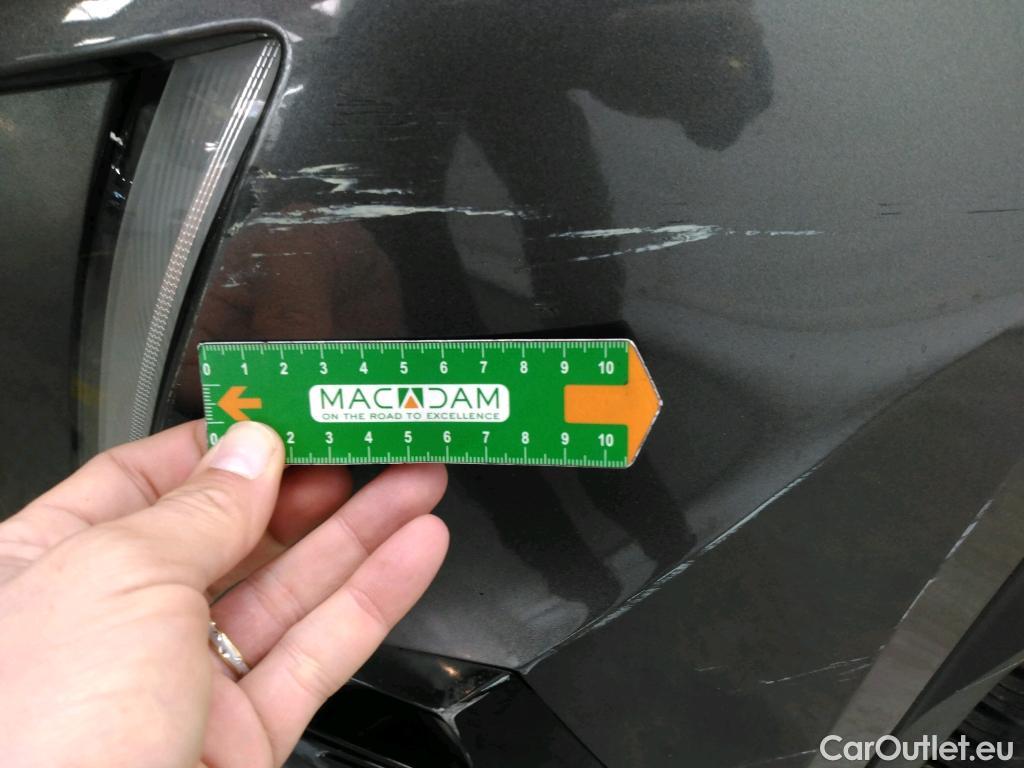  Peugeot  2008  Active Business 1.2 PureTech 130CV BVA8 E6d #9