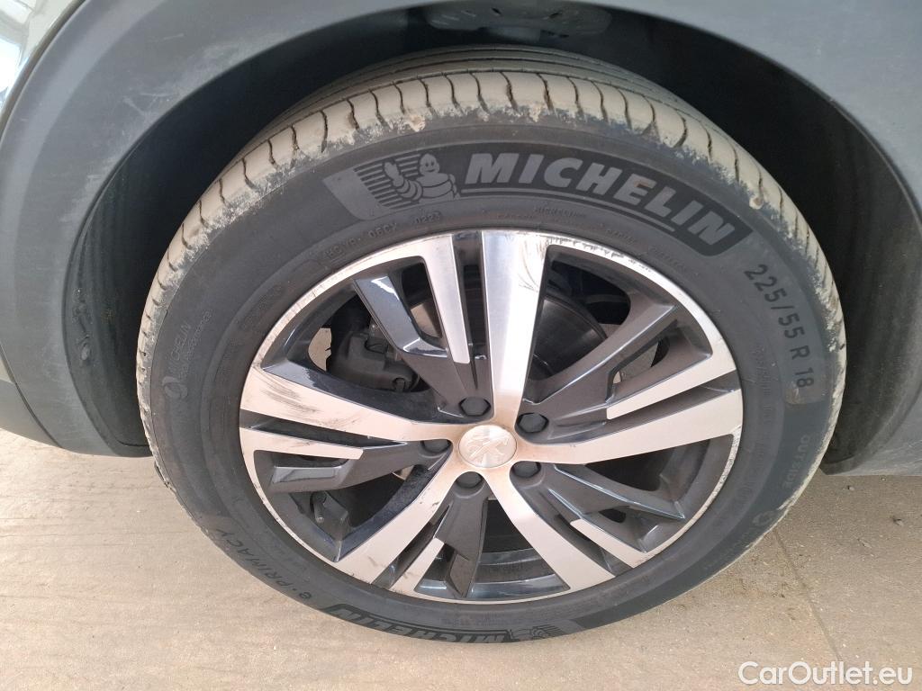  Peugeot  5008  Allure Business 1.5 HDi 130CV BVA8 E6dT #8