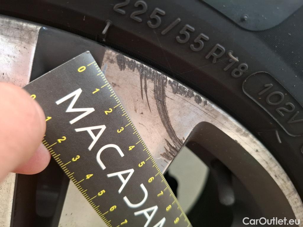  Peugeot  5008  Allure 1.2 PureTech 130CV BVA8 7 Sieges E6d #17