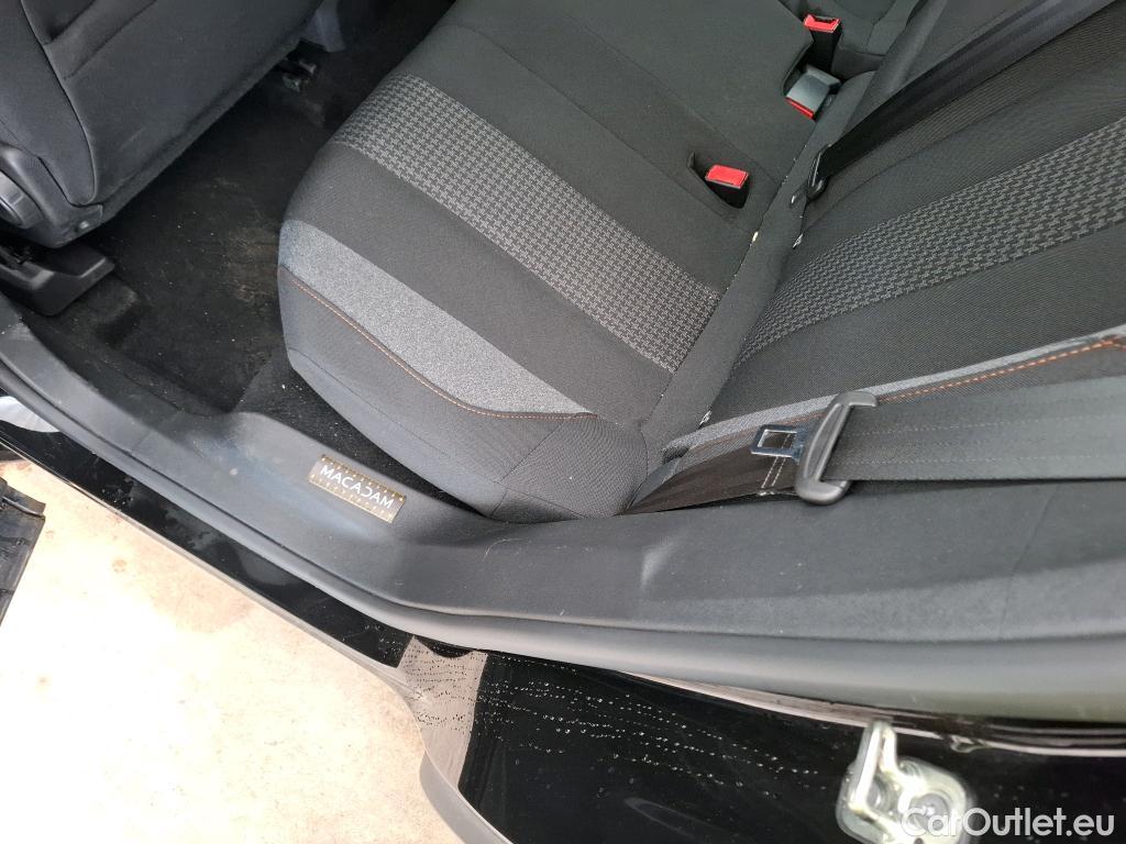  Peugeot  3008  Active Business 1.5 HDi 130CV BVA8 E6d / VO RECONDITIONNE - PHOTOS AVANT RECONDITIONNEMENT #7