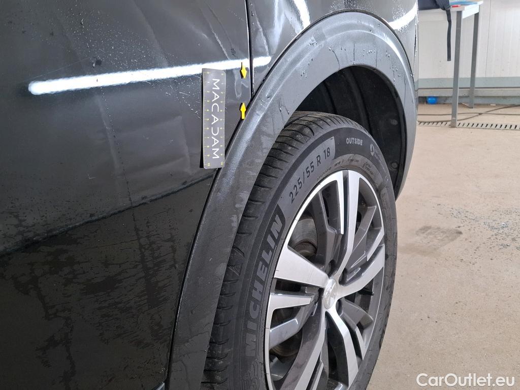  Peugeot  5008  Allure Pack 1.5 HDi 130CV BVA8 7 Sieges E6d #4